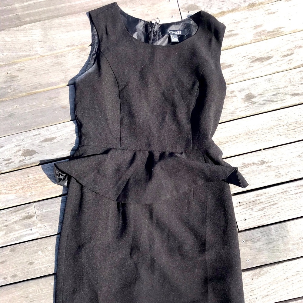 Forever 21 Black Peplum Professional look dress